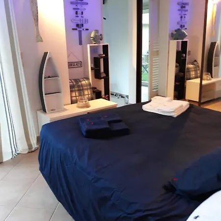 Dans Un Jardin Bb Et Jacuzzi