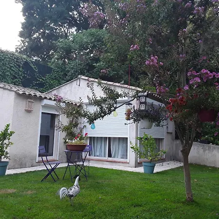 לינה וארוחת בוקר Dans Un Jardin Bb Et Jacuzzi