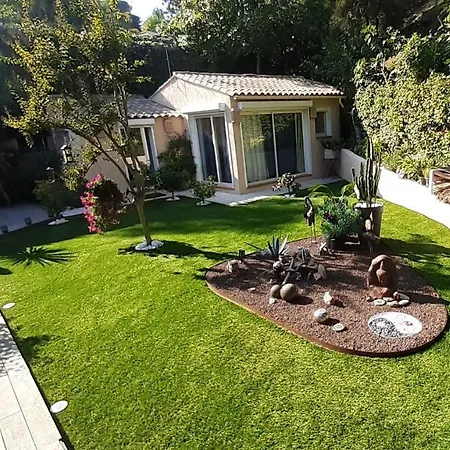 לינה וארוחת בוקר Dans Un Jardin Bb Et Jacuzzi
